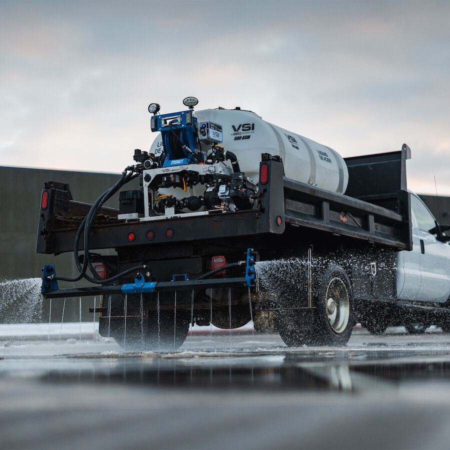 BOSS Snowplow 500-Gal Tank Skid
