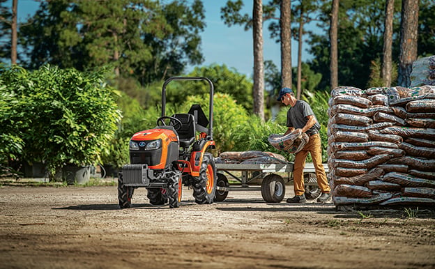 Kubota B2401 Narrow