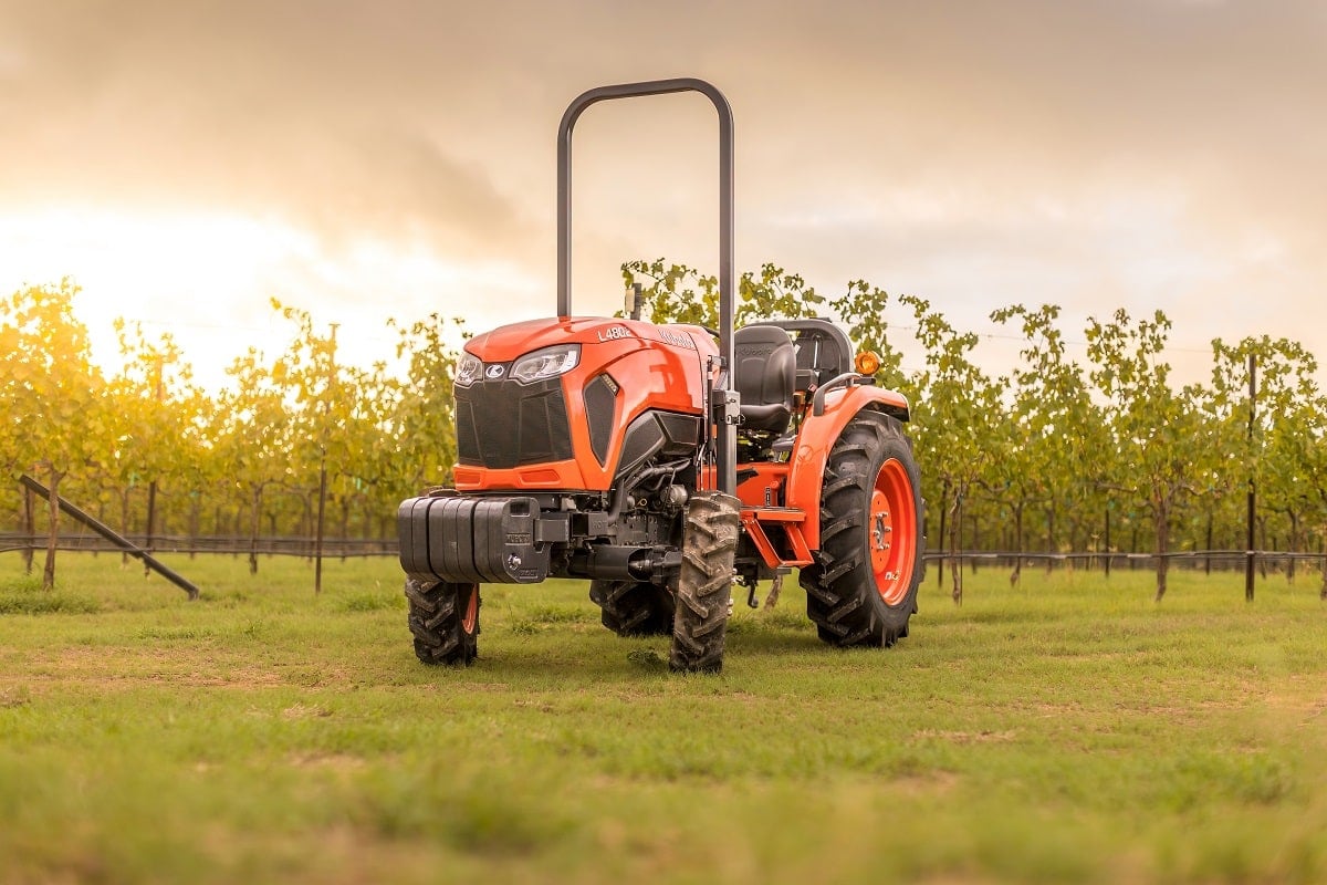 Kubota L4802 Narrow