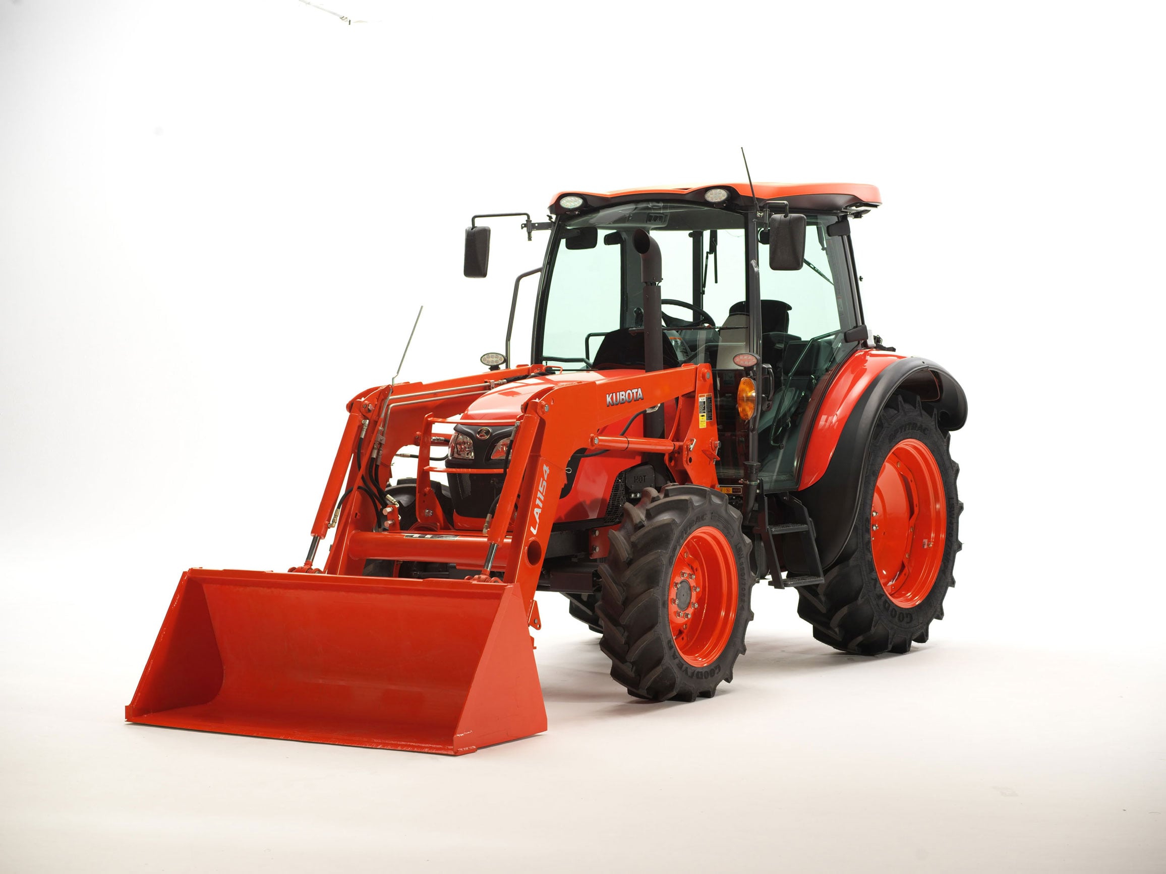Kubota M4D-061